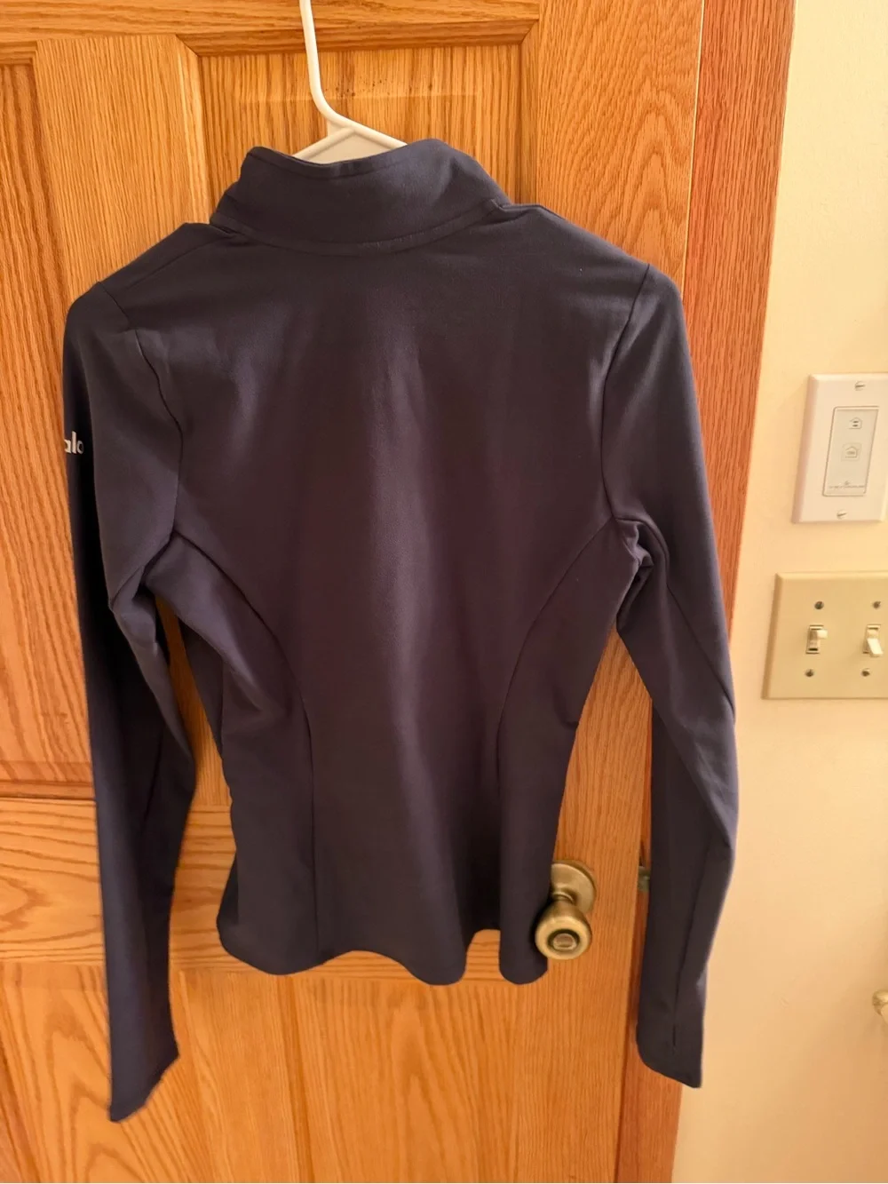 NWOT ALO Yoga Charcoal 1/2 Zip Pullover Mock Neck